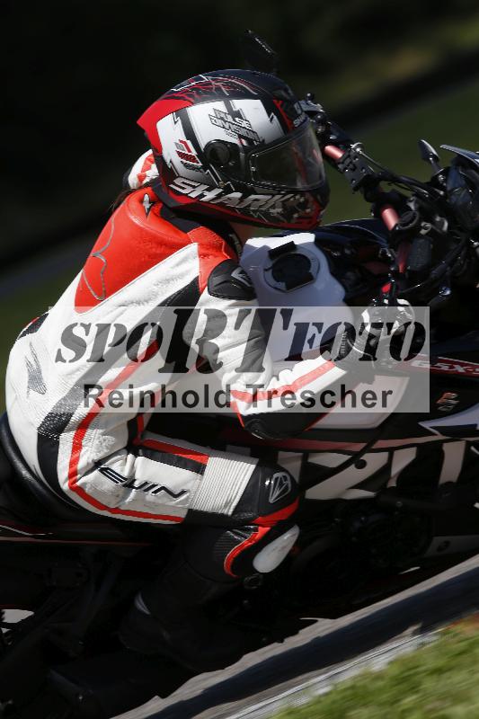 /Archiv-2024/29 12.06.2024 MOTO.CH Track Day ADR/Gruppe blau/64